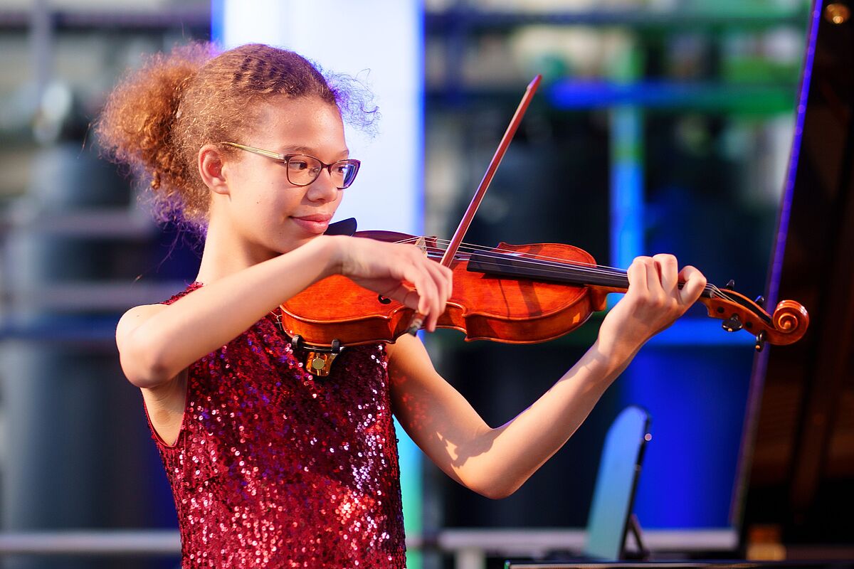 Hoffmann Young Competition